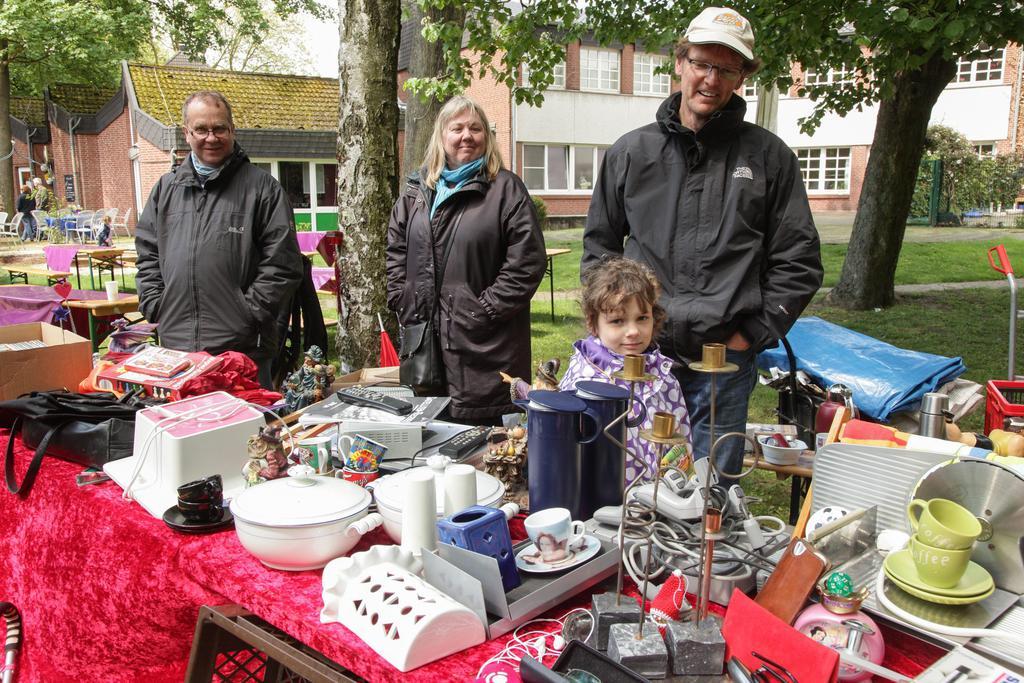 Trödelmarkt im Westpark Dortmund in 44137 Dortmund, InnenstadtWest am