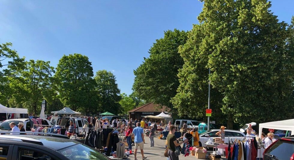 Antik- &Trödelmarkt Refrath Marktplatz am So. 03.03.2024 - marktcom ...